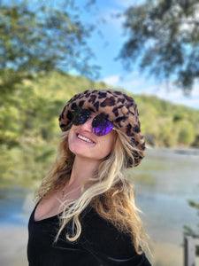 Leopard fuzzy bucket hat