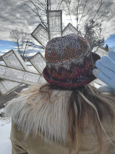 Neutral Zig Zag Crochet Bucket Hat