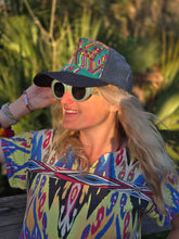 Load image into Gallery viewer, Green Embroidered Quetzal Guatemalan Trucker hat