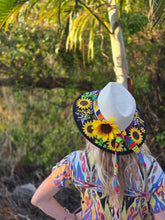 Load image into Gallery viewer, Guatemalan Embroidered Sunflower Sunhat