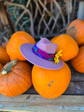 Load image into Gallery viewer, Wide Brimed Fall Lavendar Fedora