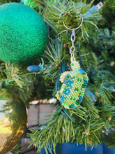 Load image into Gallery viewer, Beaded Turtle Keychain