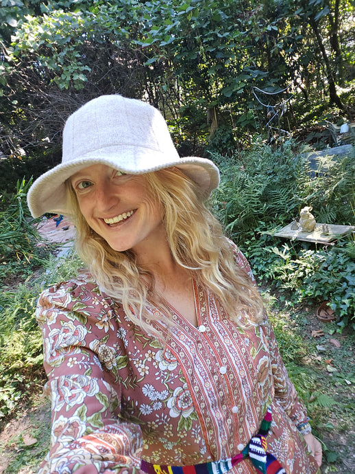Floppy Bell Brim Bucket Hat