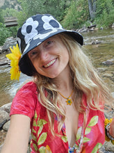 Load image into Gallery viewer, Black and White Flower Power Bucket hat