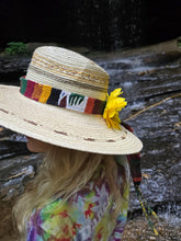 Load image into Gallery viewer, Handmade Guatemalan Palm Hat with Earthtone Brim