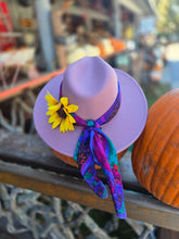 Load image into Gallery viewer, Wide Brimed Fall Lavendar Fedora