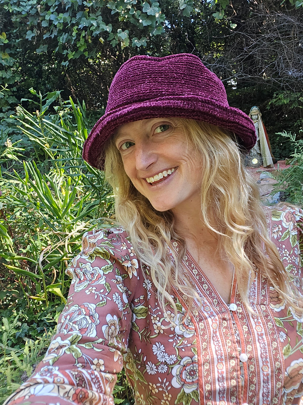 Knit Burgandy Bucket Hat