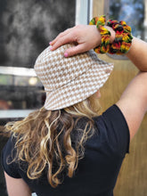 Load image into Gallery viewer, Checkered Gingham Wool Bucket Hat