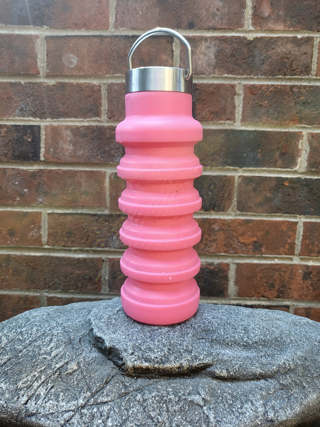 Contractable water bottle