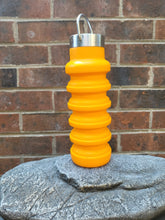 Load image into Gallery viewer, Contractable water bottle