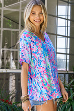 Load image into Gallery viewer, Printed V-Neck Tee Shirt