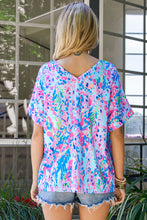 Load image into Gallery viewer, Printed V-Neck Tee Shirt