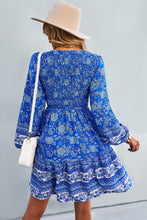 Load image into Gallery viewer, Bohemian V-Neck Balloon Sleeve Dress
